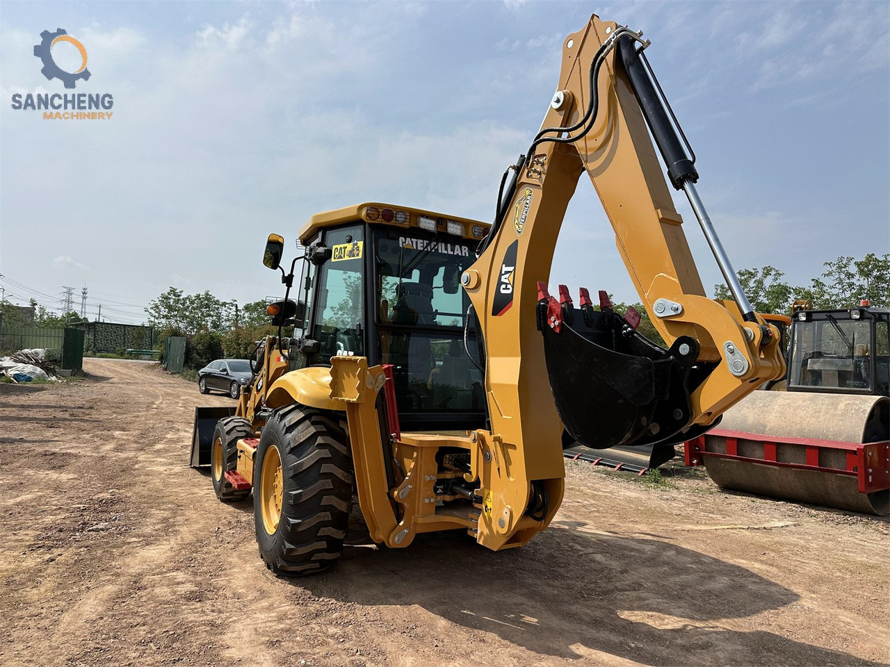 CAT 420F2 - Багер-товарач: снимка 4 CAT 420F2 - Багер-товарач: снимка 4