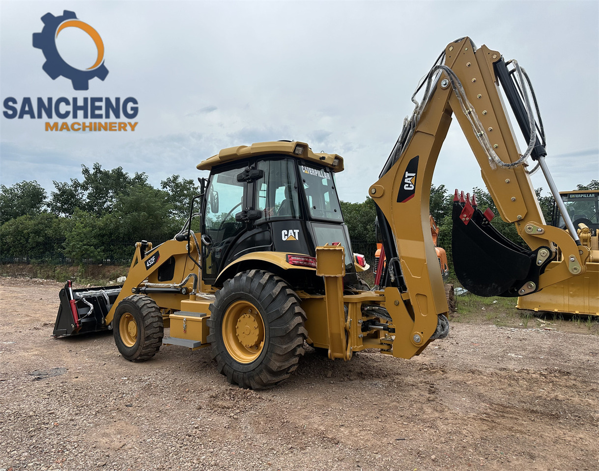 CAT 432F - Багер-товарач: снимка 2 CAT 432F - Багер-товарач: снимка 2