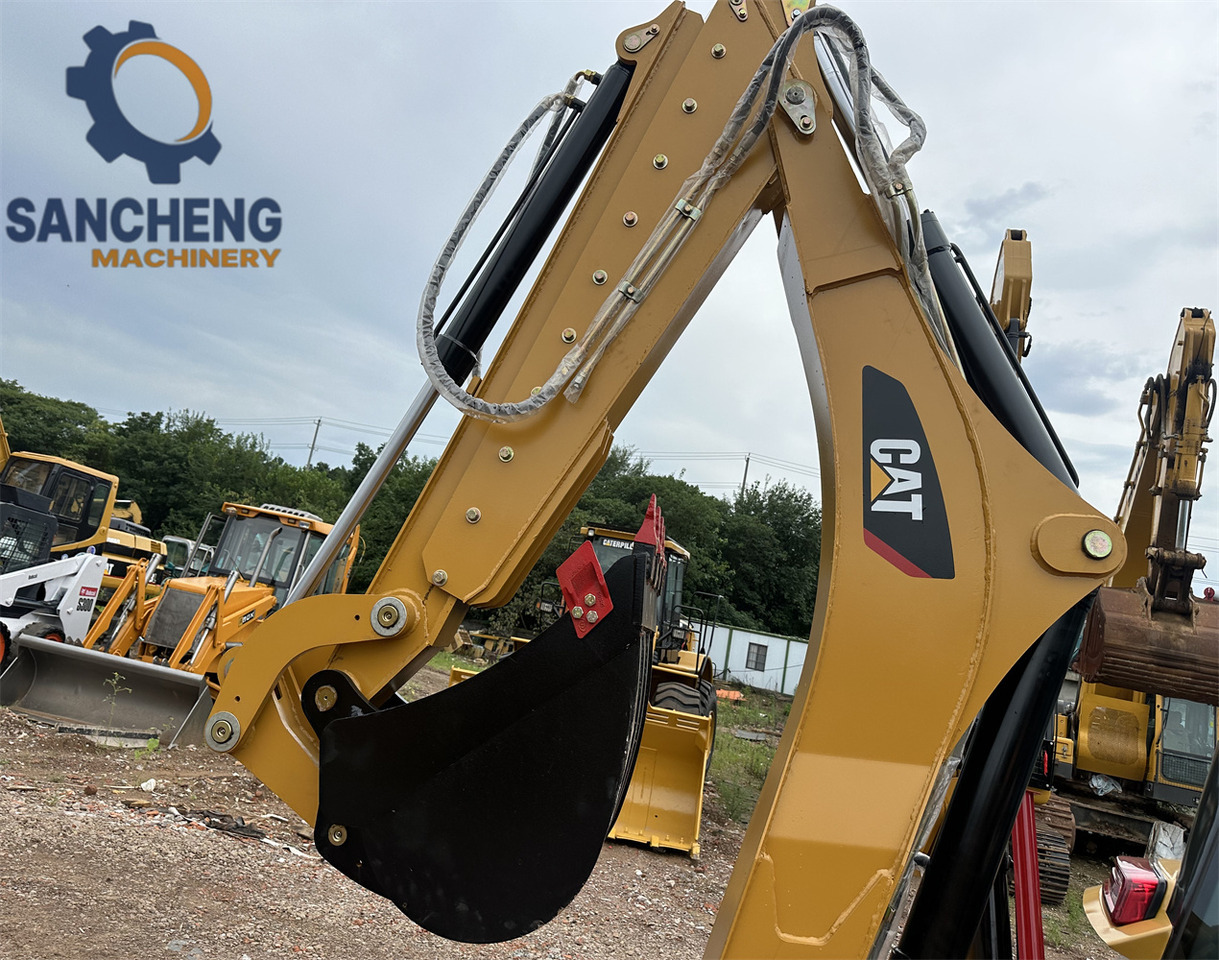 CAT 432F - Багер-товарач: снимка 4 CAT 432F - Багер-товарач: снимка 4