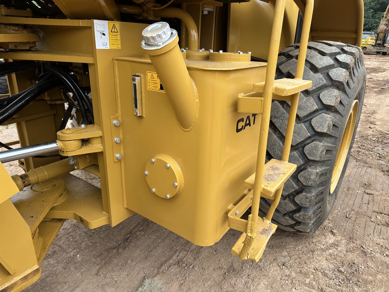 CAT 950G - Колесен товарач: снимка 4 CAT 950G - Колесен товарач: снимка 4