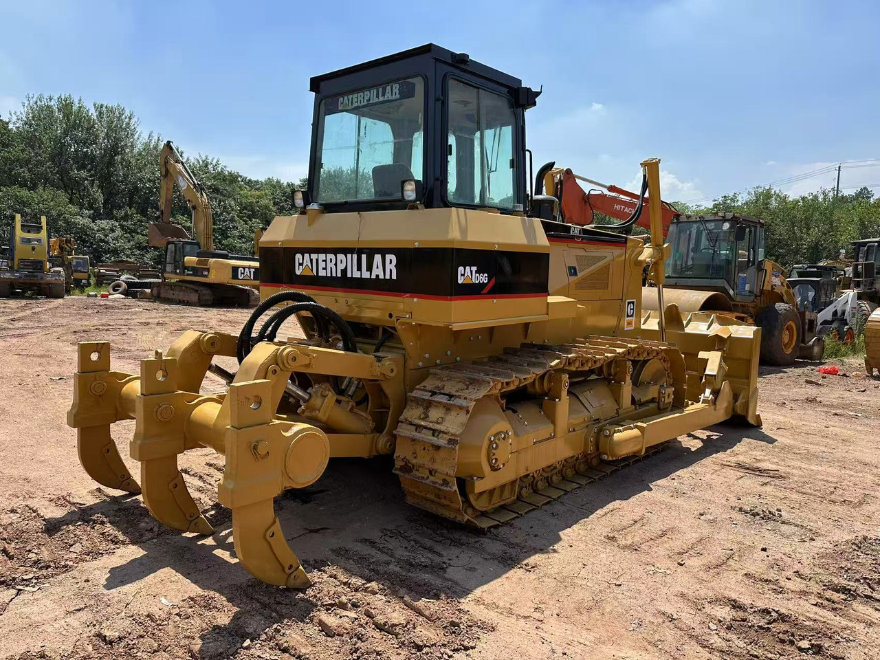 CAT D6G bulldozer - Булдозер: снимка 1 CAT D6G bulldozer - Булдозер: снимка 1