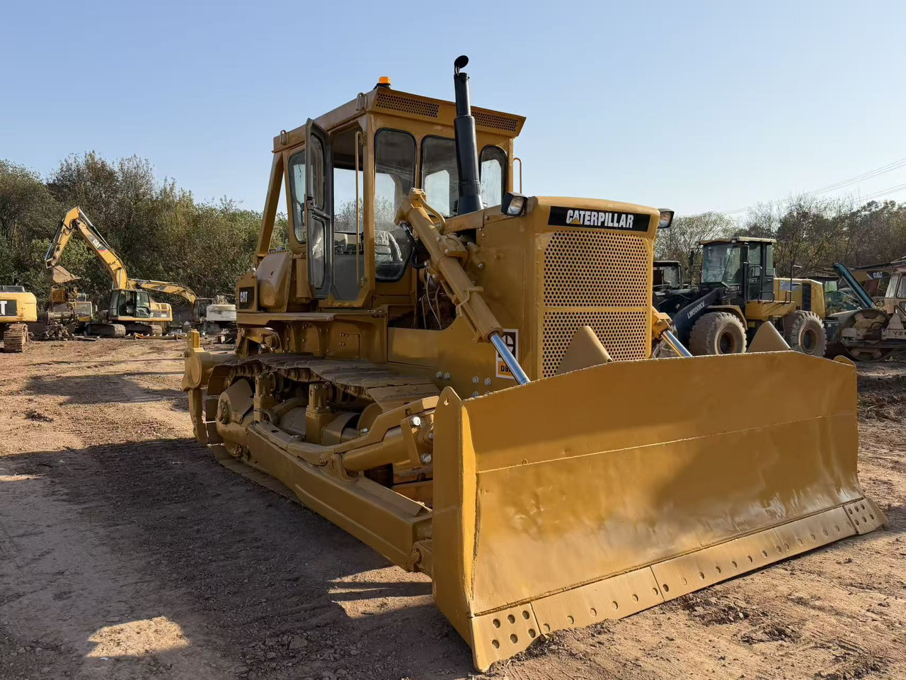 CAT D8K - Булдозер: снимка 3 CAT D8K - Булдозер: снимка 3