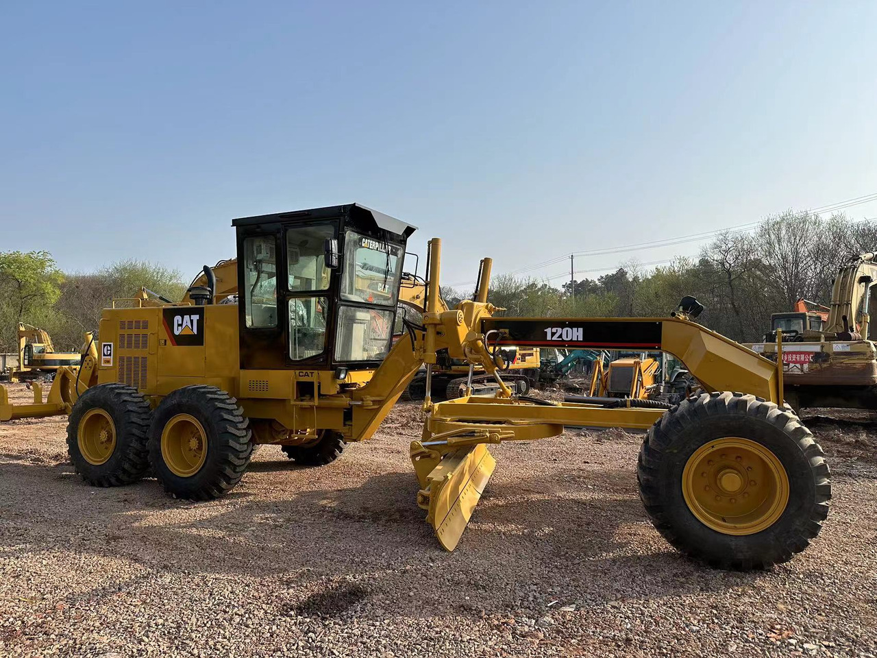 CATERPILLAR 120H - Грейдер: снимка 4 CATERPILLAR 120H - Грейдер: снимка 4