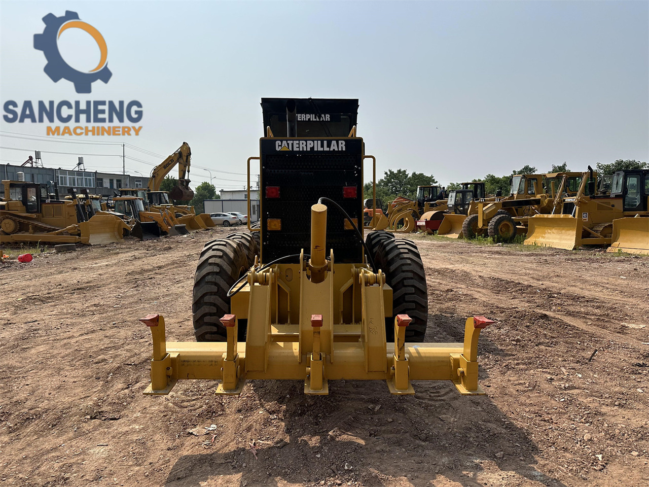 CATERPILLAR 140G - Грейдер: снимка 3 CATERPILLAR 140G - Грейдер: снимка 3