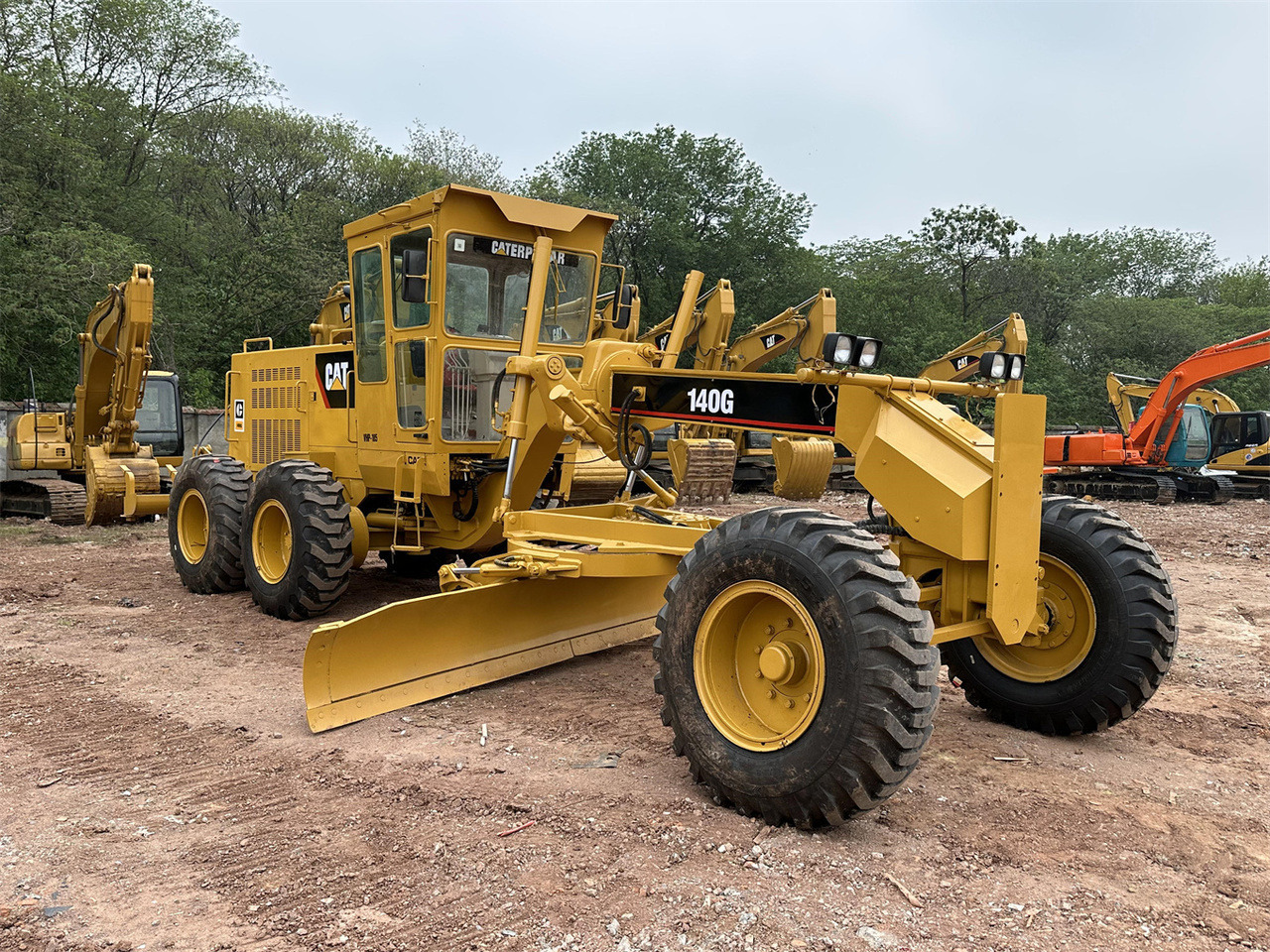 CATERPILLAR 140G - Грейдер: снимка 2 CATERPILLAR 140G - Грейдер: снимка 2