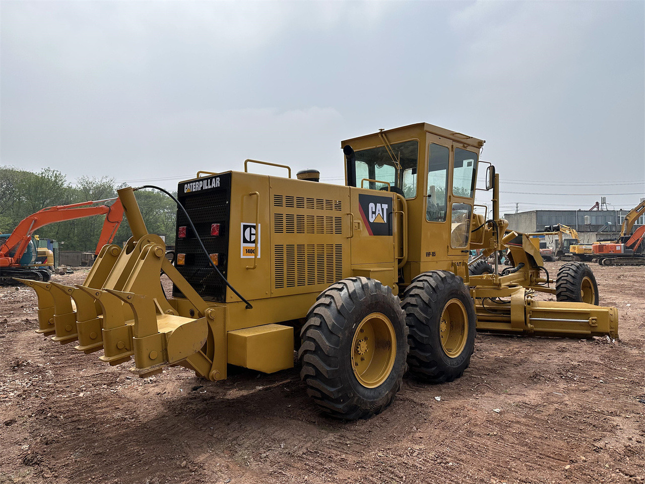 CATERPILLAR 140G - Грейдер: снимка 5 CATERPILLAR 140G - Грейдер: снимка 5