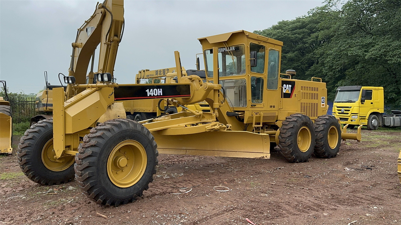 CATERPILLAR 140H - Грейдер: снимка 3 CATERPILLAR 140H - Грейдер: снимка 3