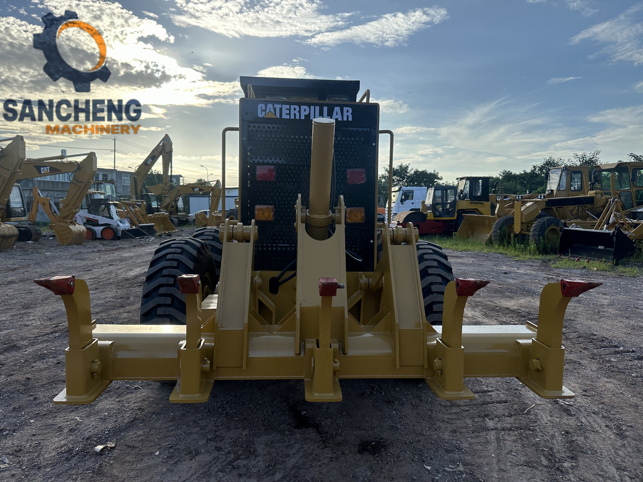 Грейдер CATERPILLAR 140K: снимка 7
