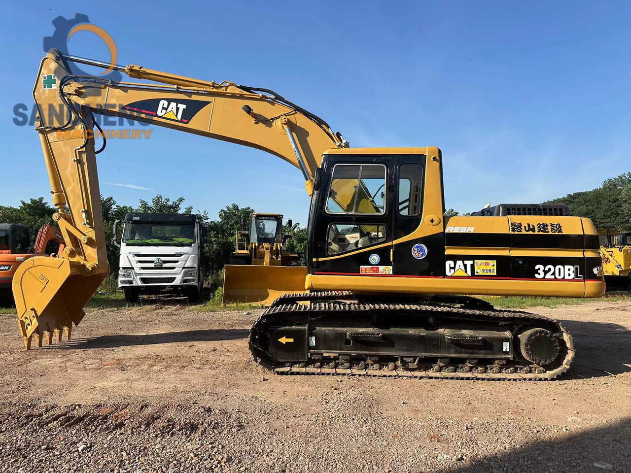 CATERPILLAR 320BL - Верижен багер: снимка 1 CATERPILLAR 320BL - Верижен багер: снимка 1