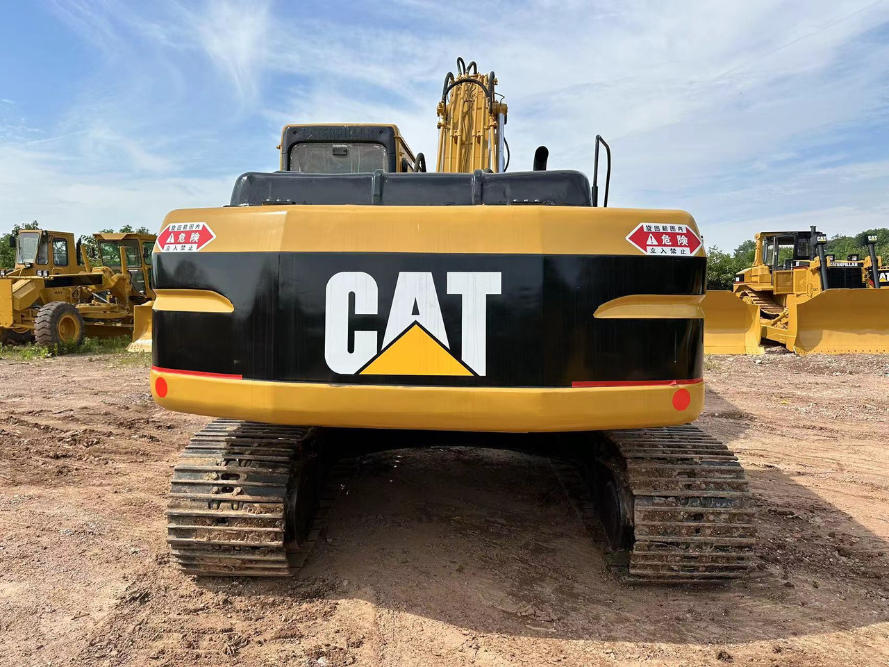 CATERPILLAR 320BL - Верижен багер: снимка 2 CATERPILLAR 320BL - Верижен багер: снимка 2