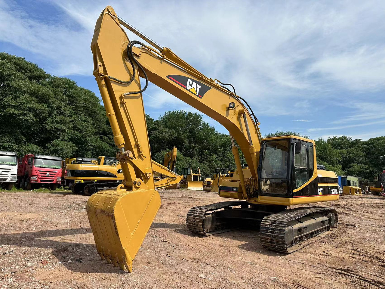 CATERPILLAR 320BL - Верижен багер: снимка 5 CATERPILLAR 320BL - Верижен багер: снимка 5