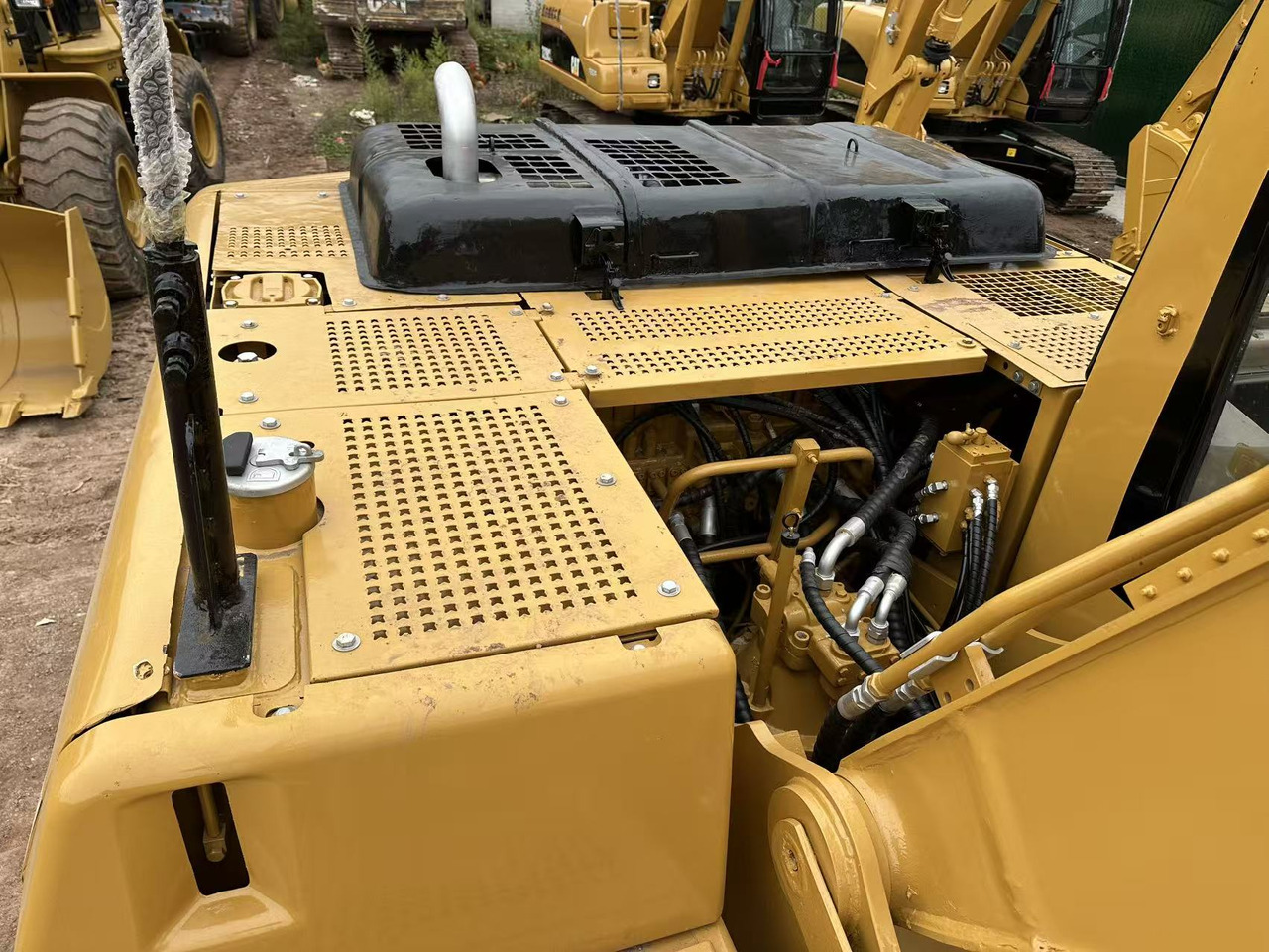 Багер CATERPILLAR 320BL crawler excavator: снимка 7 Багер CATERPILLAR 320BL crawler excavator: снимка 7