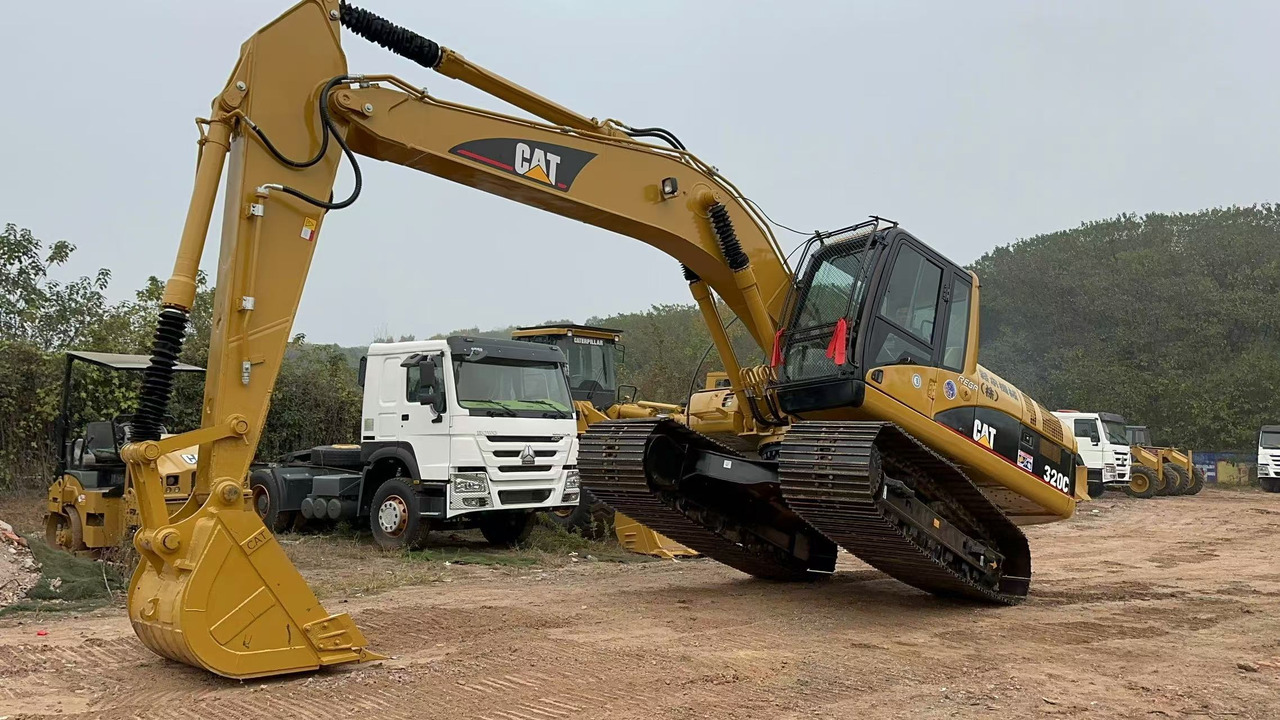 CATERPILLAR 320C - Верижен багер: снимка 1 CATERPILLAR 320C - Верижен багер: снимка 1
