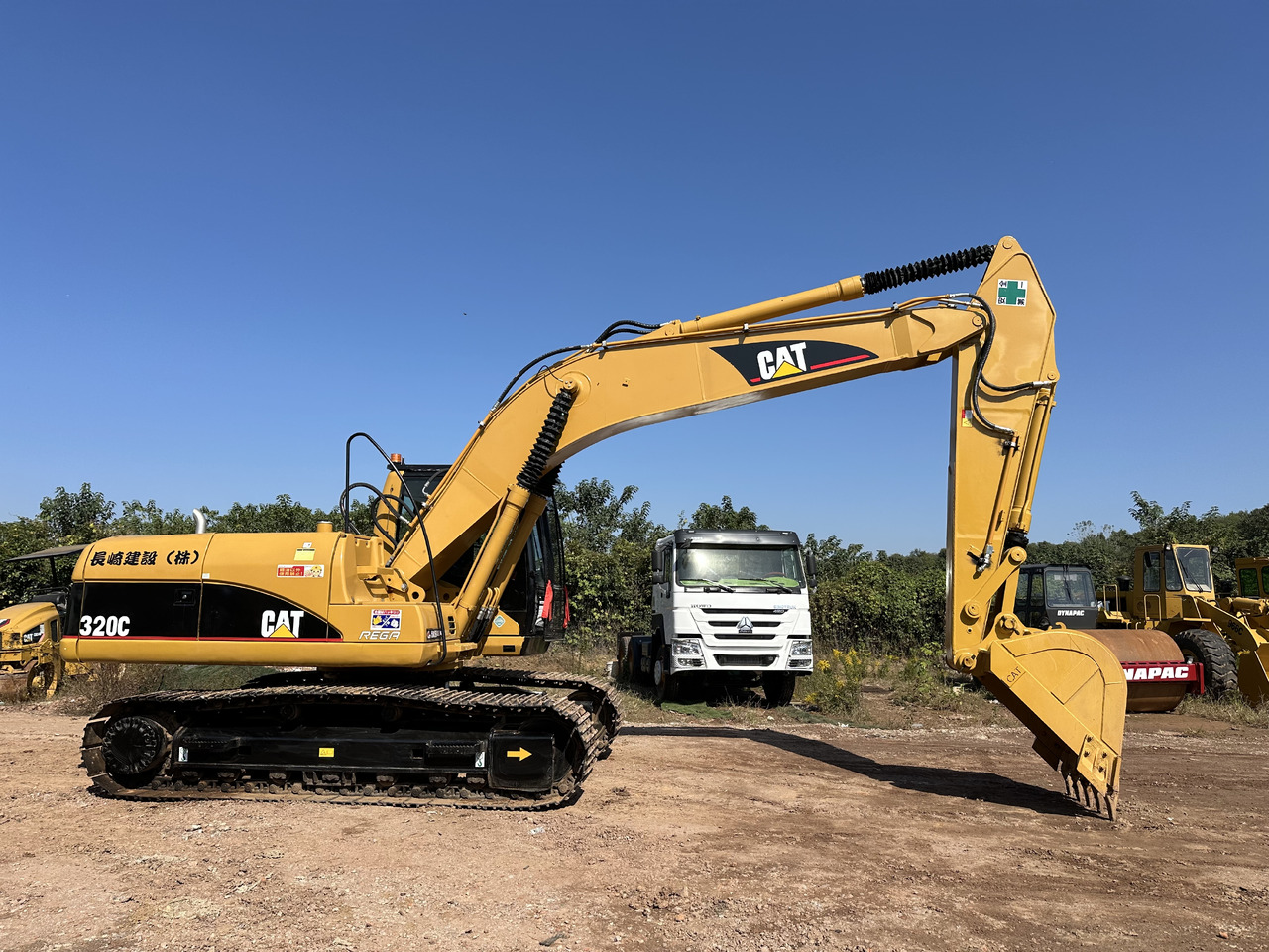 CATERPILLAR 320CL - Верижен багер: снимка 3 CATERPILLAR 320CL - Верижен багер: снимка 3