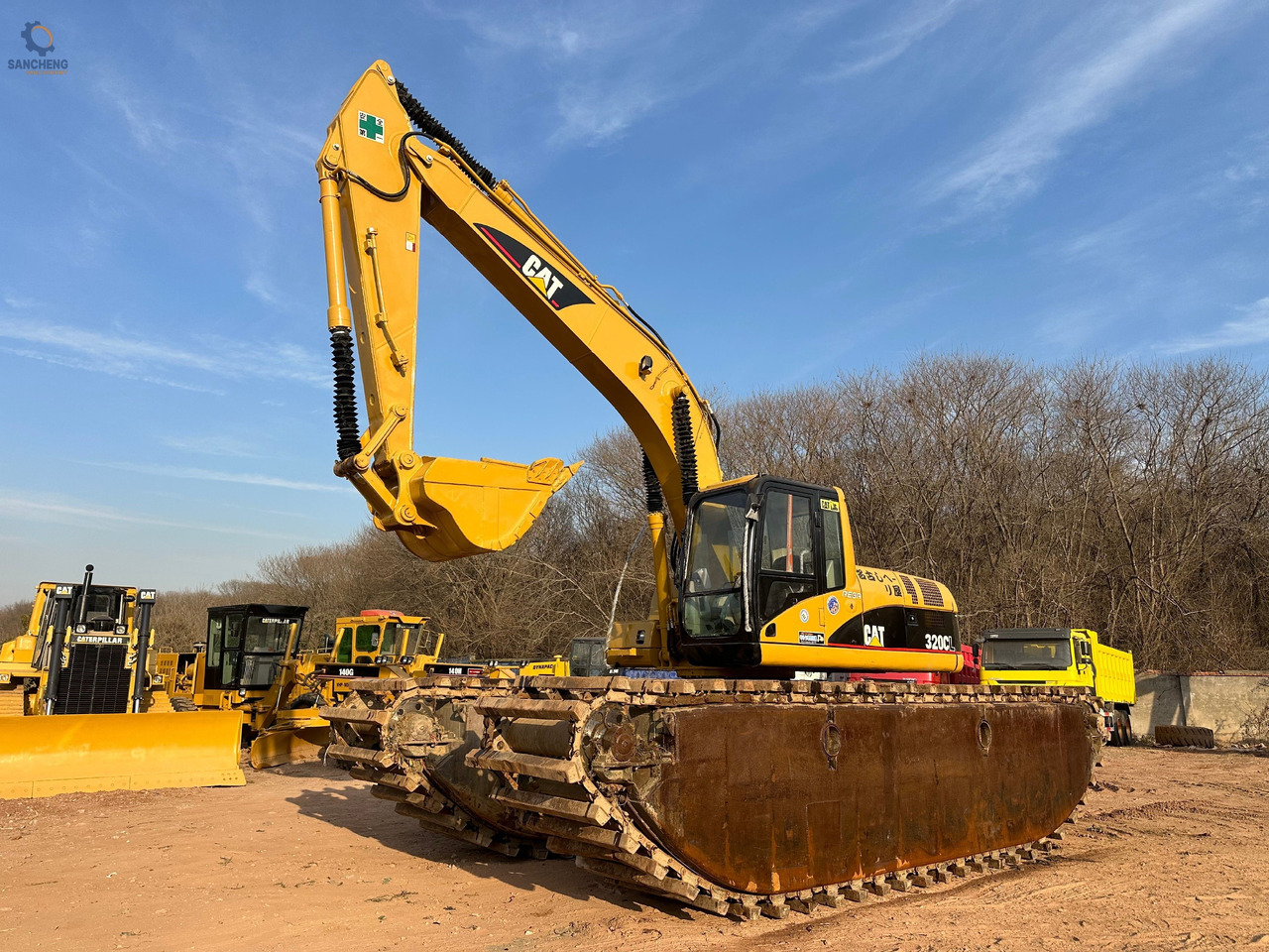 CATERPILLAR 320CL - Плаващ багер: снимка 1 CATERPILLAR 320CL - Плаващ багер: снимка 1