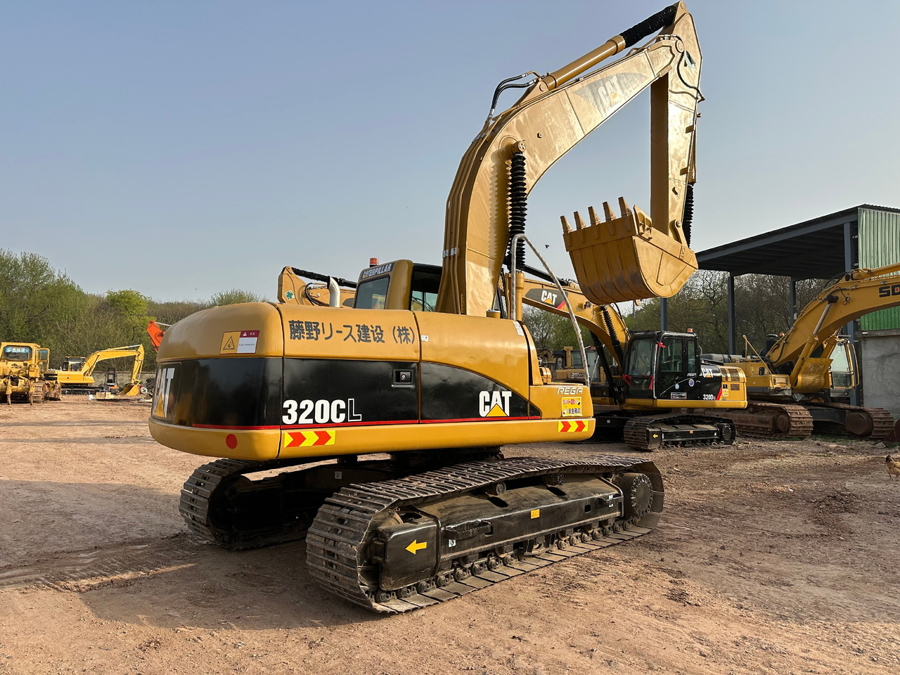CATERPILLAR 320CL crawler excavator - Верижен багер: снимка 1 CATERPILLAR 320CL crawler excavator - Верижен багер: снимка 1
