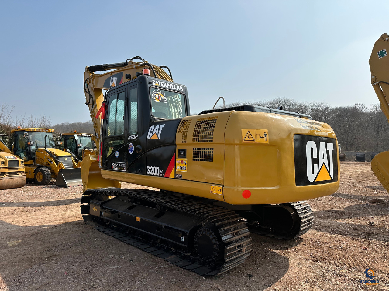 CATERPILLAR 320D2L - Верижен багер: снимка 4 CATERPILLAR 320D2L - Верижен багер: снимка 4