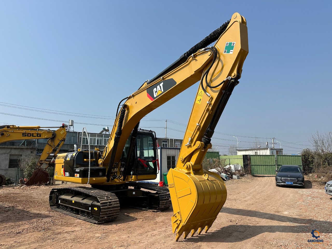 Верижен багер CATERPILLAR 320D2L: снимка 6