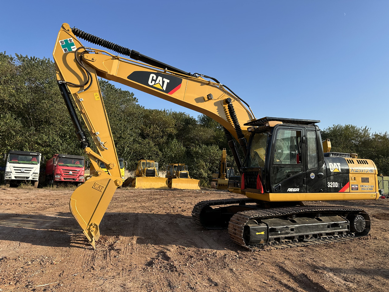 CATERPILLAR 320DL - Верижен багер: снимка 3 CATERPILLAR 320DL - Верижен багер: снимка 3