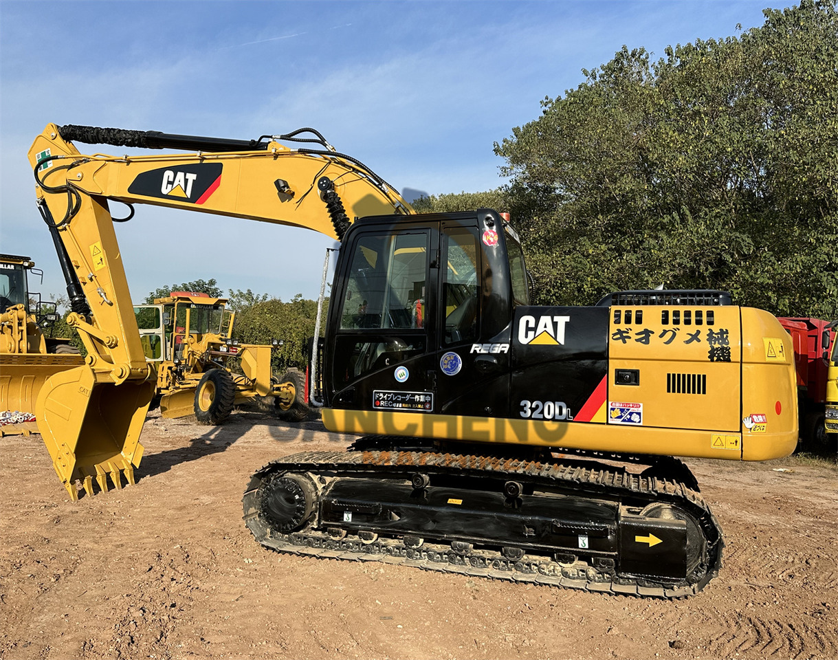 CATERPILLAR 320DL - Верижен багер: снимка 3 CATERPILLAR 320DL - Верижен багер: снимка 3