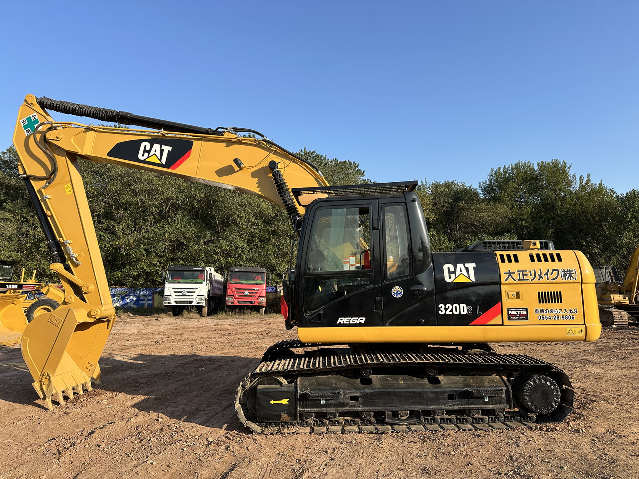 CATERPILLAR 320DL crawler excavator - Верижен багер: снимка 1 CATERPILLAR 320DL crawler excavator - Верижен багер: снимка 1