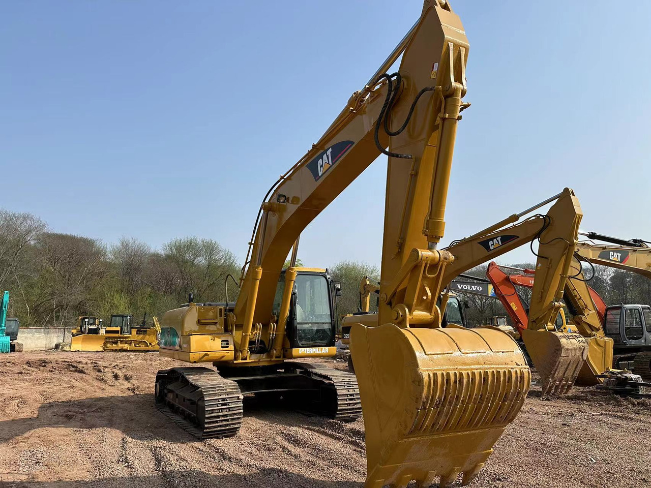 CATERPILLAR 325C - Верижен багер: снимка 3 CATERPILLAR 325C - Верижен багер: снимка 3