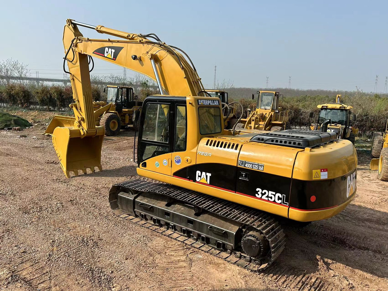 CATERPILLAR 325C - Верижен багер: снимка 4 CATERPILLAR 325C - Верижен багер: снимка 4