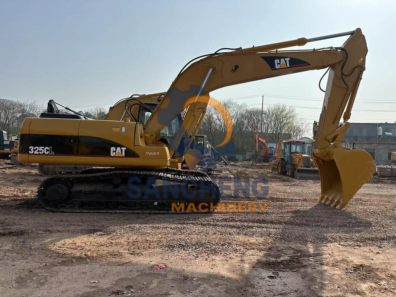 CATERPILLAR 325CL - Верижен багер: снимка 2 CATERPILLAR 325CL - Верижен багер: снимка 2