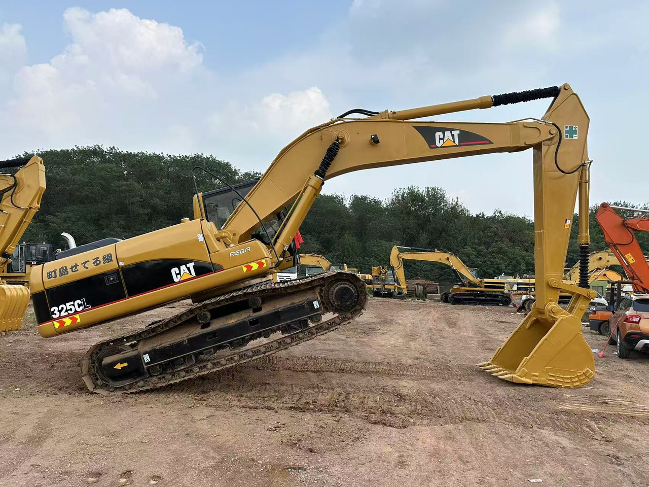 CATERPILLAR 325CL - Верижен багер: снимка 4 CATERPILLAR 325CL - Верижен багер: снимка 4