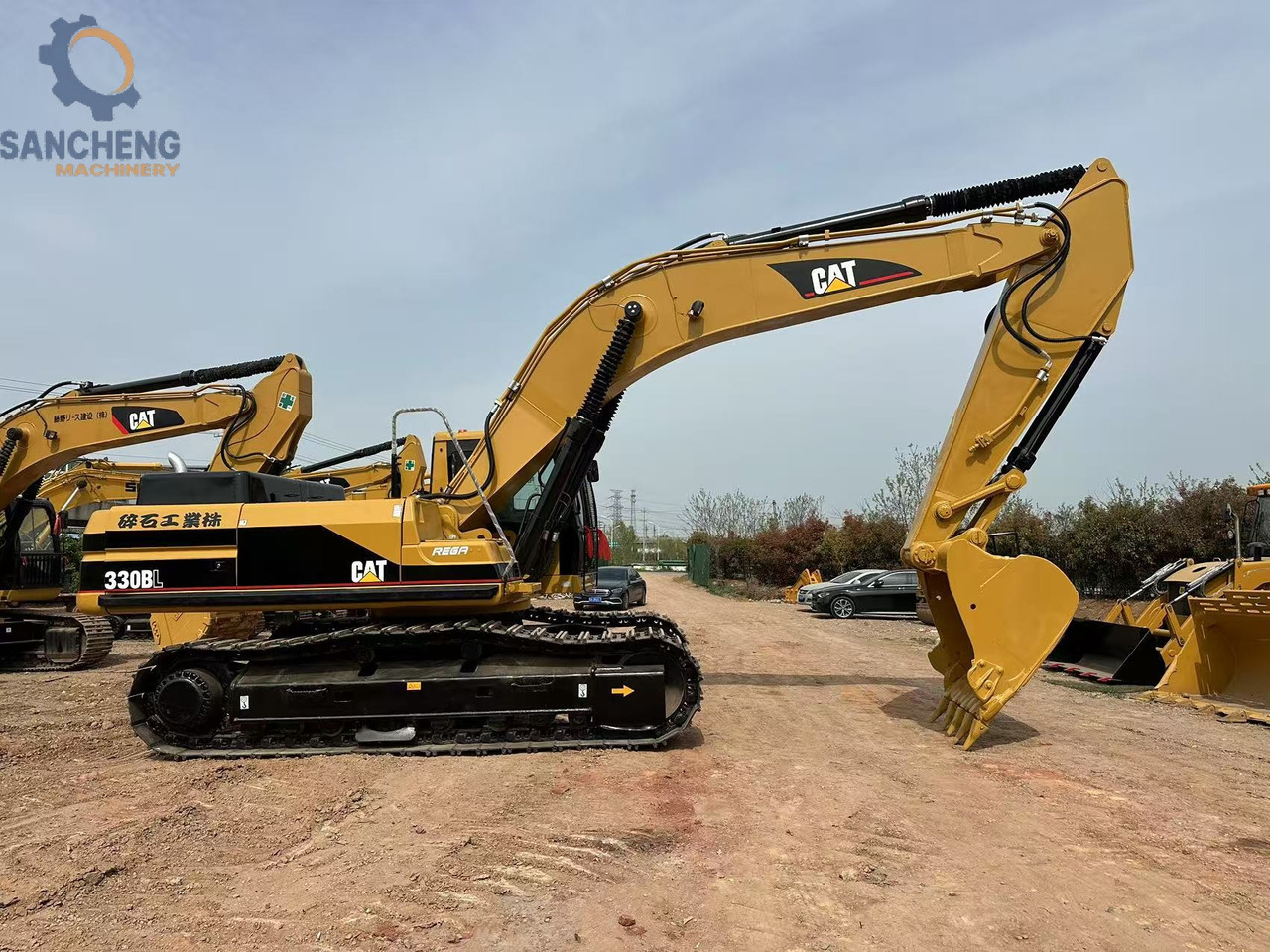 CATERPILLAR 330BL - Верижен багер: снимка 2 CATERPILLAR 330BL - Верижен багер: снимка 2