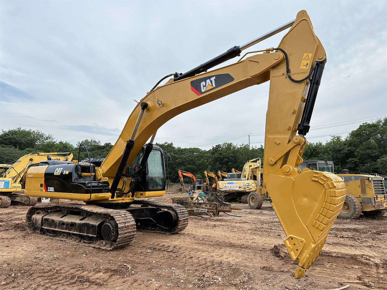 CATERPILLAR 330D - Верижен багер: снимка 2 CATERPILLAR 330D - Верижен багер: снимка 2