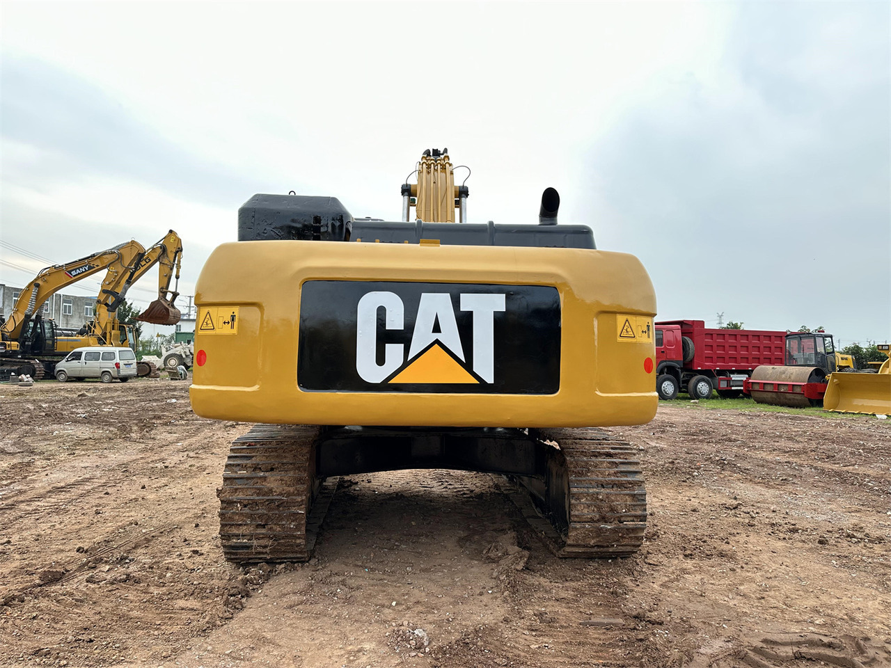 Верижен багер CATERPILLAR 330D: снимка 10