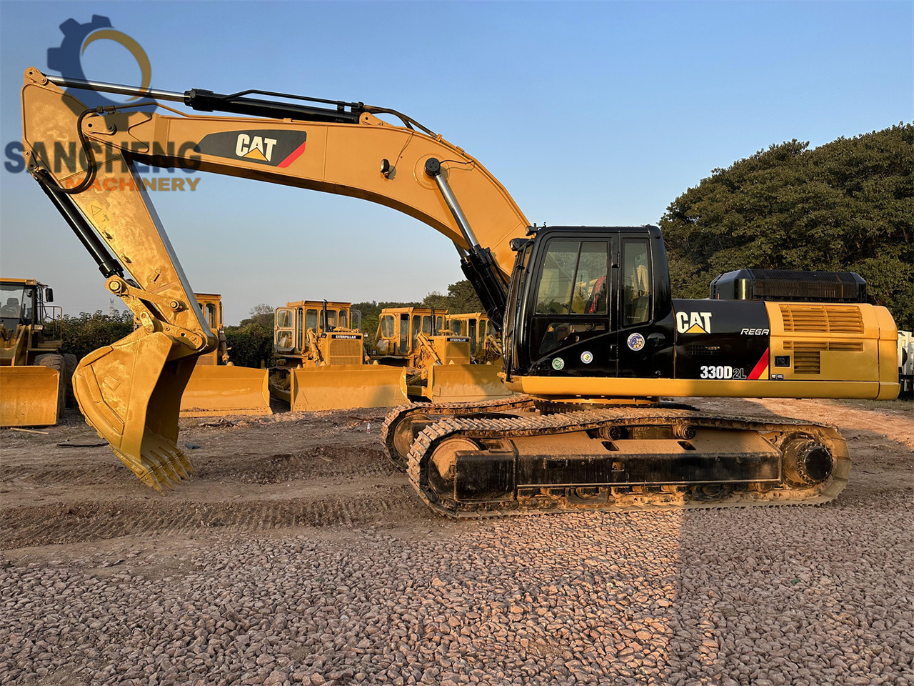 CATERPILLAR 330D2L - Верижен багер: снимка 2 CATERPILLAR 330D2L - Верижен багер: снимка 2