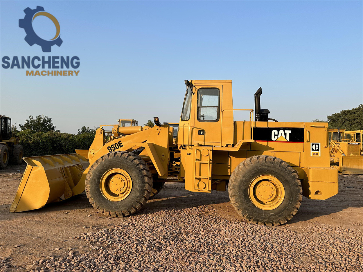 Колесен товарач CATERPILLAR 950E: снимка 11