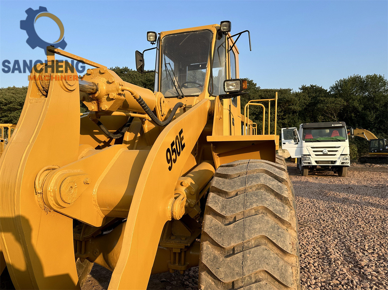 CATERPILLAR 950E - Колесен товарач: снимка 5 CATERPILLAR 950E - Колесен товарач: снимка 5