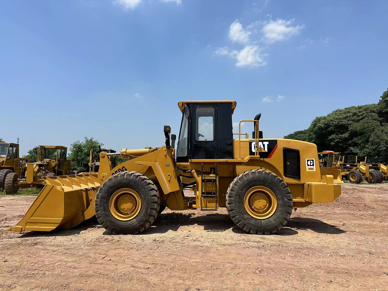 CATERPILLAR 950G - Колесен товарач: снимка 4 CATERPILLAR 950G - Колесен товарач: снимка 4