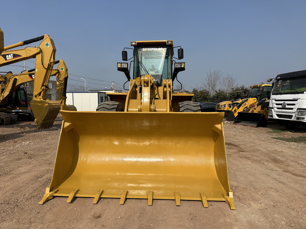 CATERPILLAR 950G - Колесен товарач: снимка 2 CATERPILLAR 950G - Колесен товарач: снимка 2