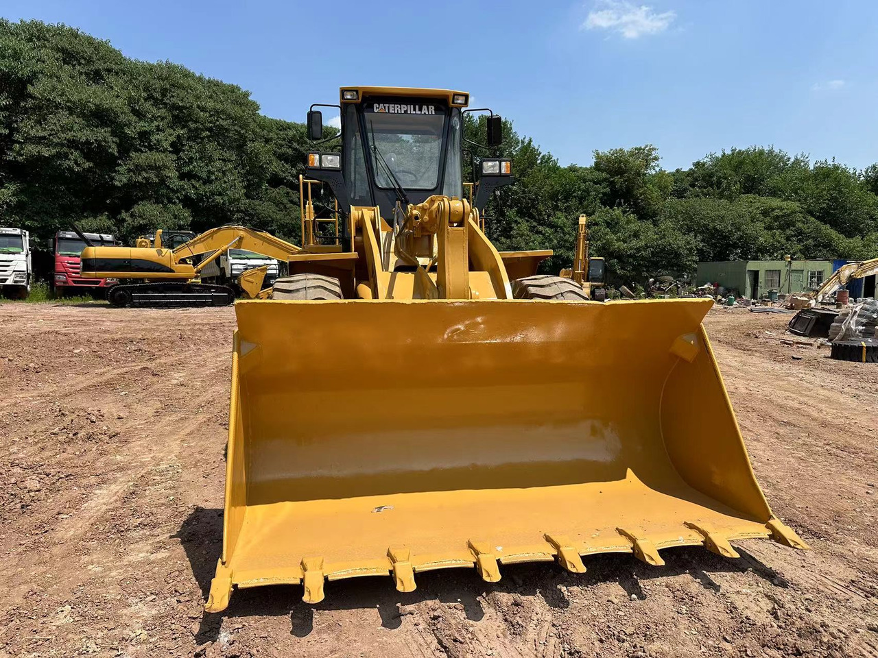 CATERPILLAR 950G - Колесен товарач: снимка 3 CATERPILLAR 950G - Колесен товарач: снимка 3