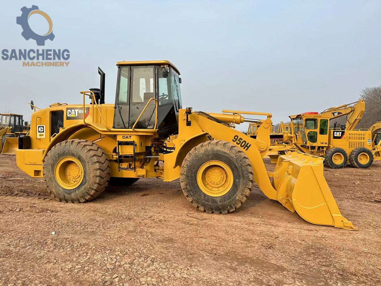 Колесен товарач CATERPILLAR 950H: снимка 8