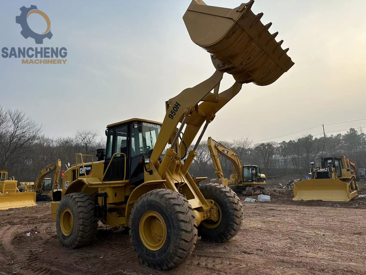 CATERPILLAR 950H - Колесен товарач: снимка 4 CATERPILLAR 950H - Колесен товарач: снимка 4