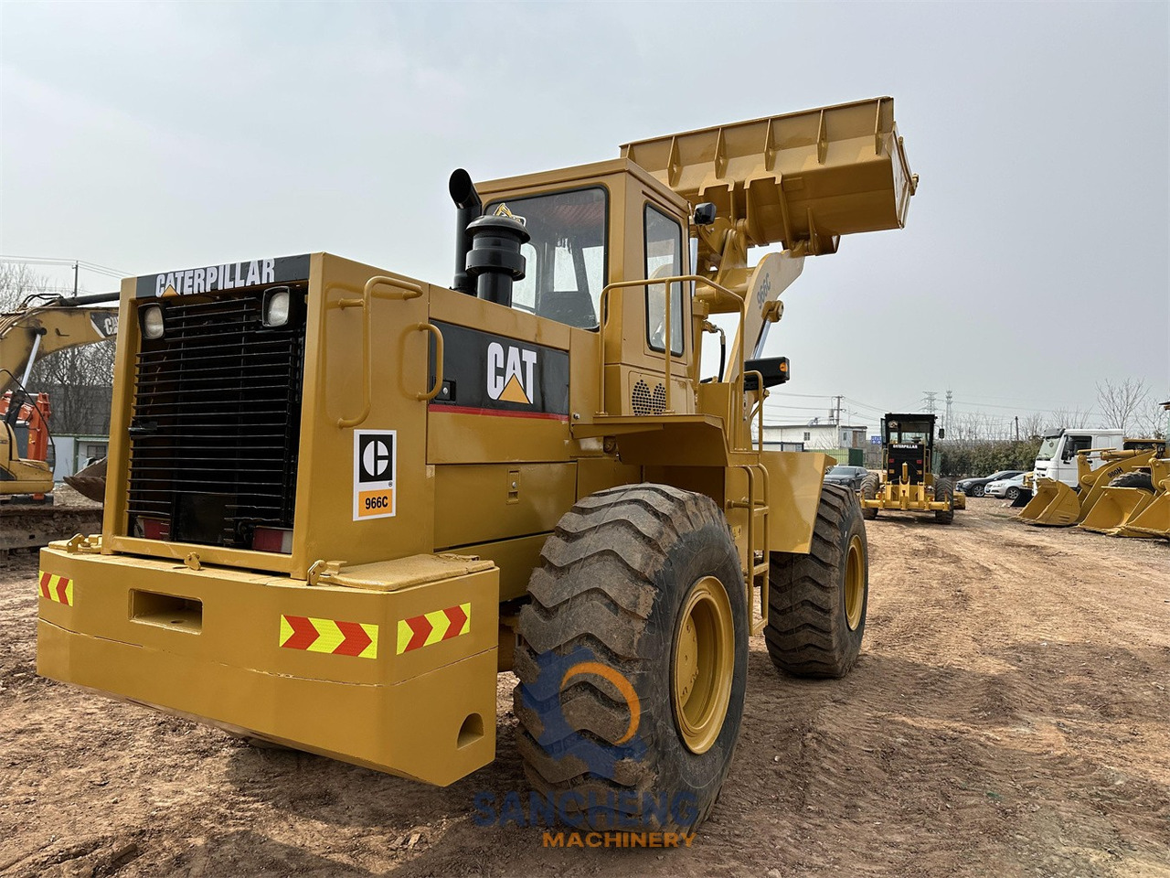 CATERPILLAR 966C - Колесен товарач: снимка 5 CATERPILLAR 966C - Колесен товарач: снимка 5