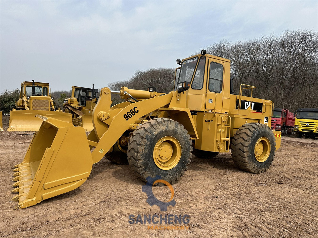 Колесен товарач CATERPILLAR 966C: снимка 10