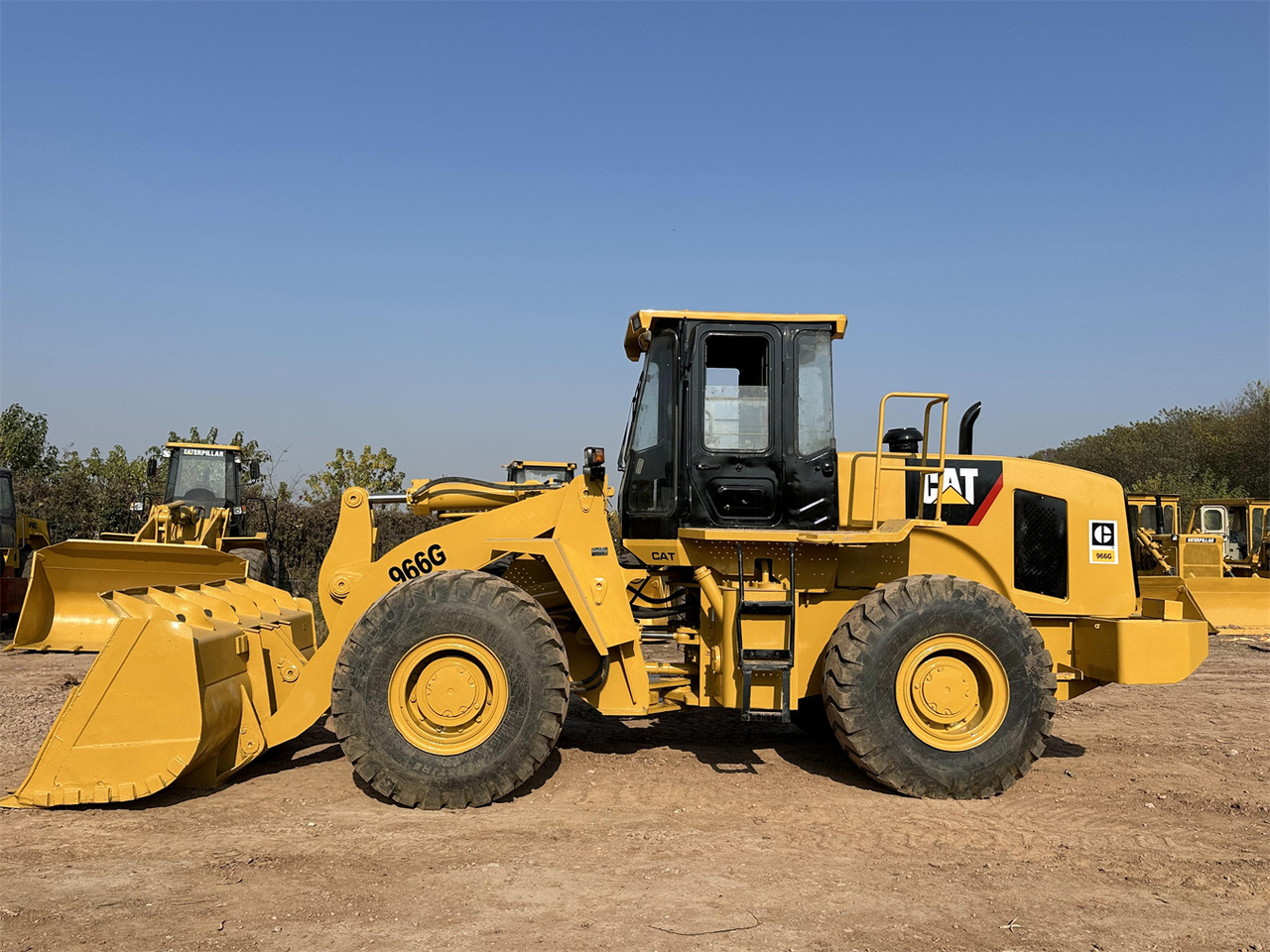 CATERPILLAR 966G - Колесен товарач: снимка 2 CATERPILLAR 966G - Колесен товарач: снимка 2
