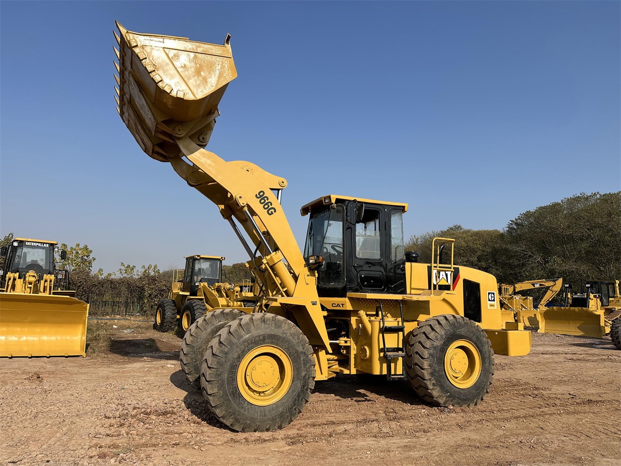 CATERPILLAR 966G - Колесен товарач: снимка 3 CATERPILLAR 966G - Колесен товарач: снимка 3
