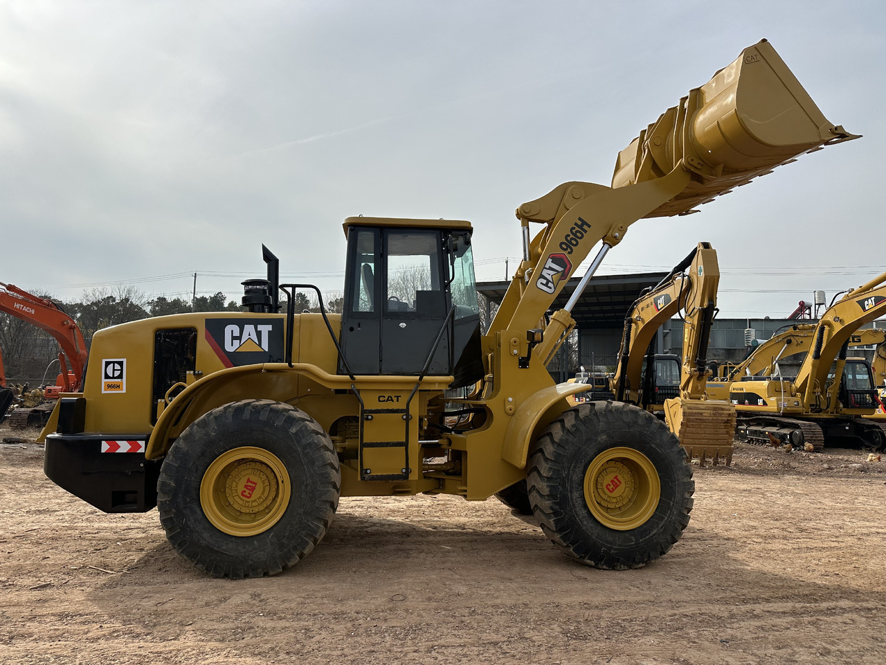 CATERPILLAR 966H - Колесен товарач: снимка 3 CATERPILLAR 966H - Колесен товарач: снимка 3