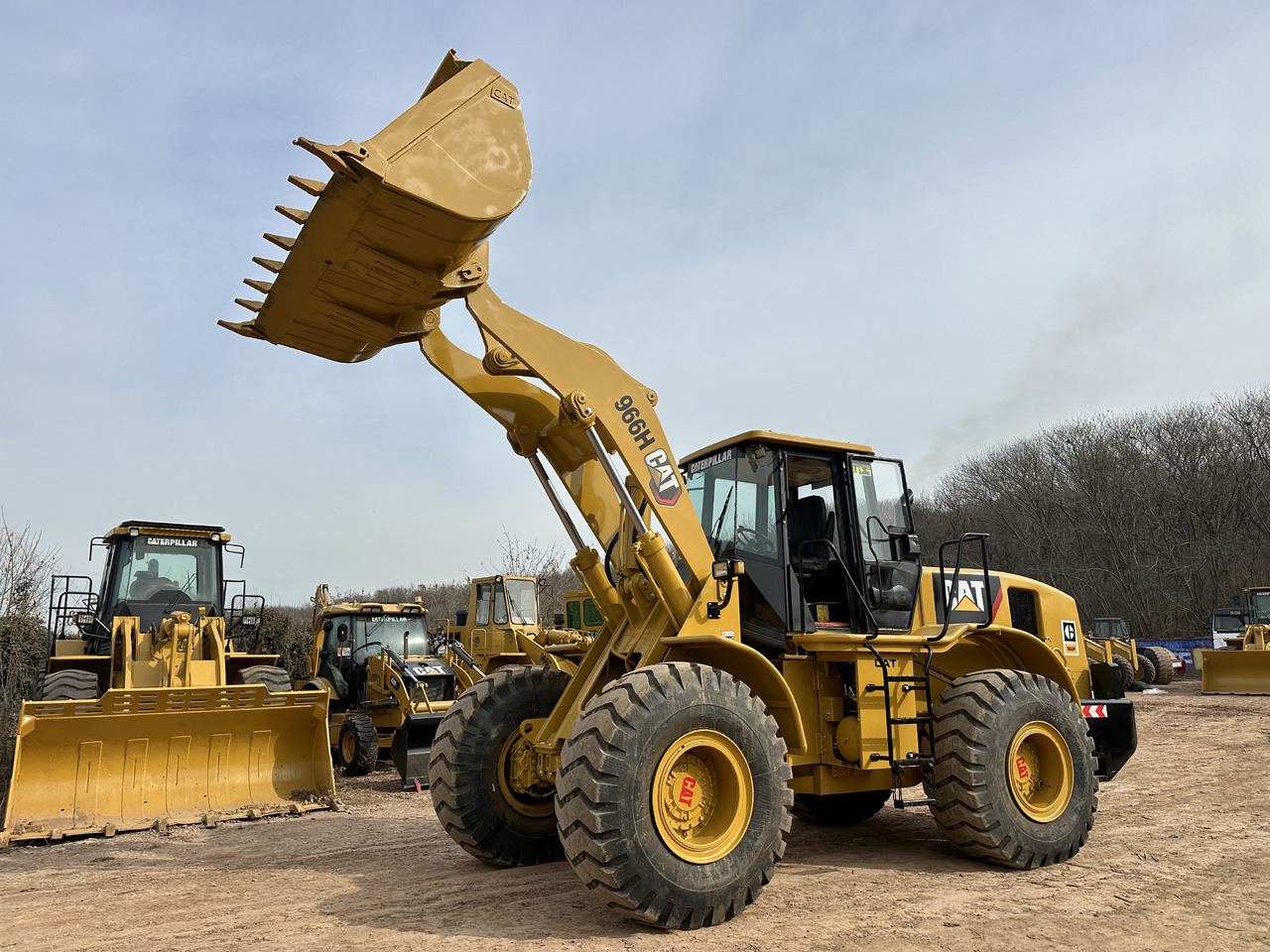 CATERPILLAR 966H - Колесен товарач: снимка 2 CATERPILLAR 966H - Колесен товарач: снимка 2