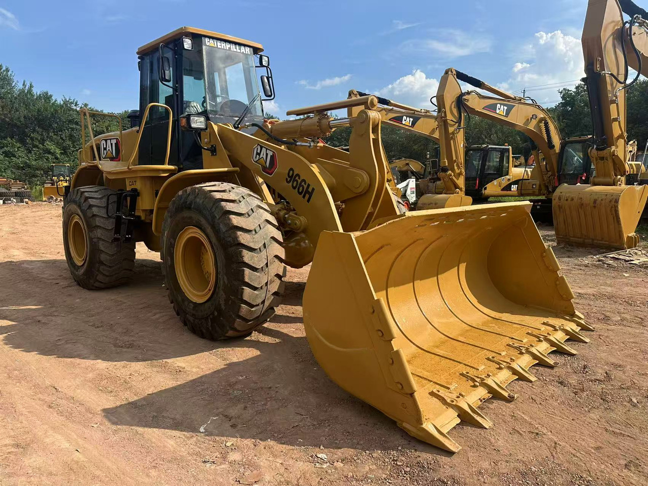 CATERPILLAR 966H - Колесен товарач: снимка 4 CATERPILLAR 966H - Колесен товарач: снимка 4