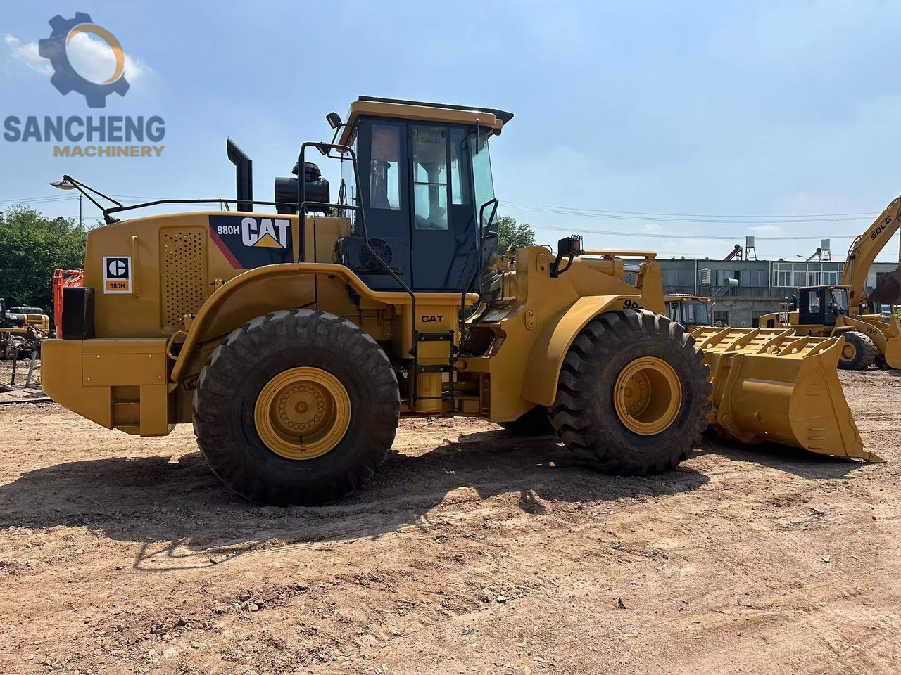 CATERPILLAR 980H - Колесен товарач: снимка 1 CATERPILLAR 980H - Колесен товарач: снимка 1