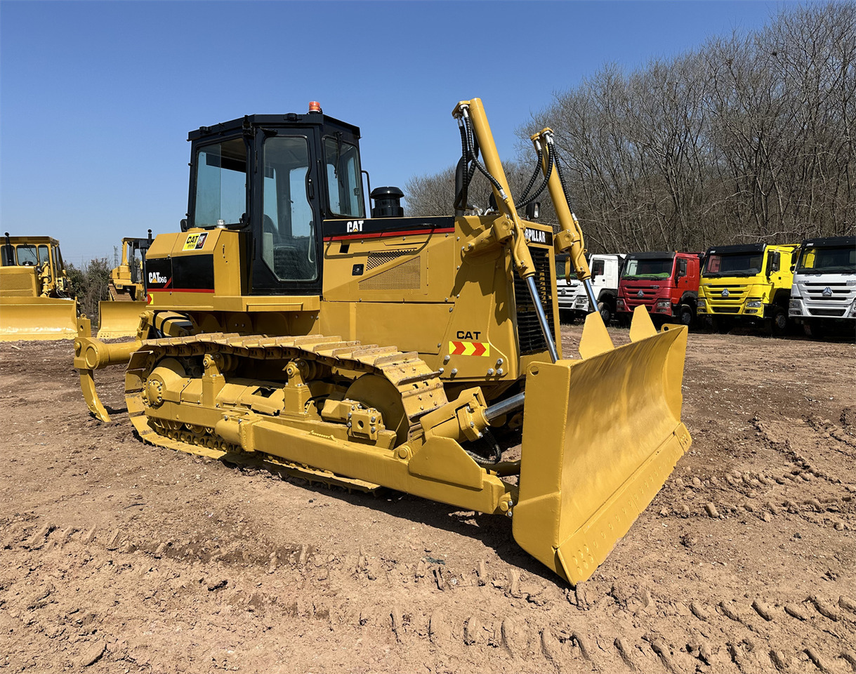 Багер CATERPILLAR D6G: снимка 1