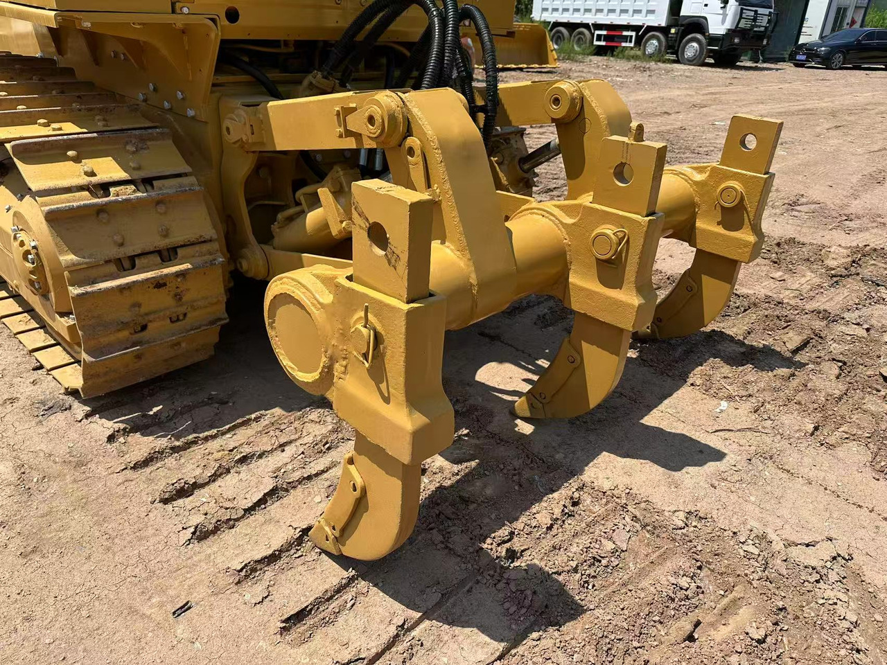 CATERPILLAR D6G - Булдозер: снимка 4 CATERPILLAR D6G - Булдозер: снимка 4